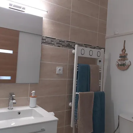 L'escale Marine : Centre Ville/ *