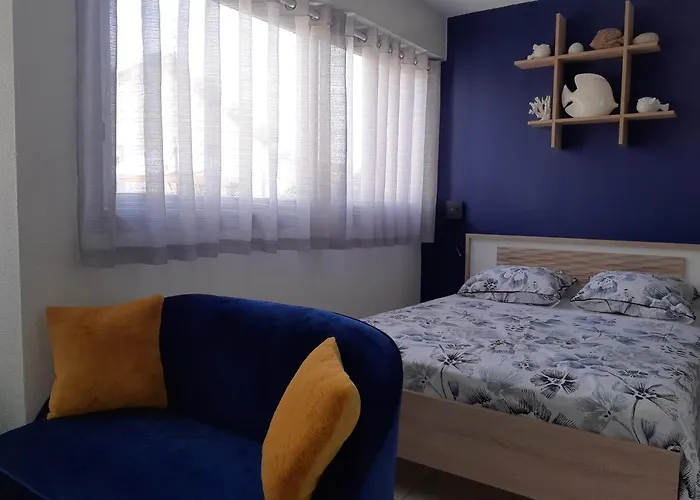 L'escale Marine : Centre Ville/ Apartment Bandol