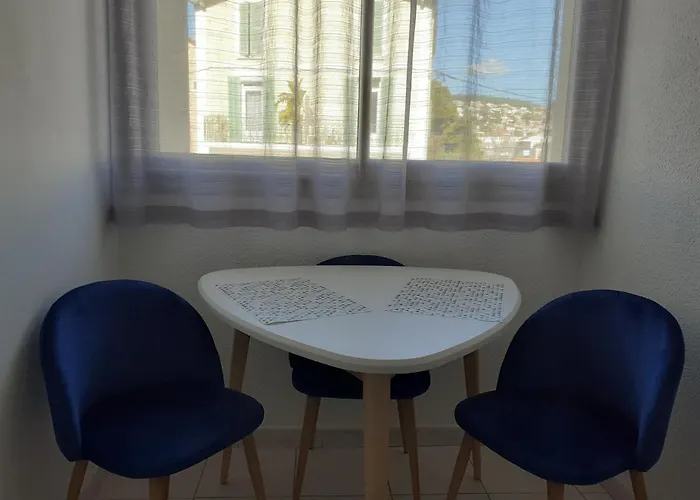 L'escale Marine : Centre Ville/ Apartment Bandol